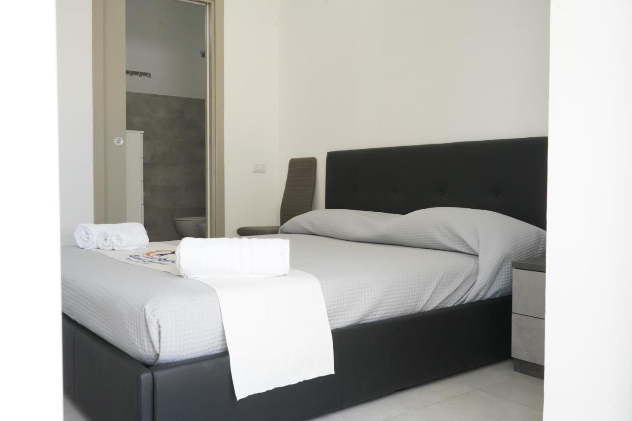 Villa Leonardo San Foca - Room, Pool & Restaurant Ngoại thất bức ảnh