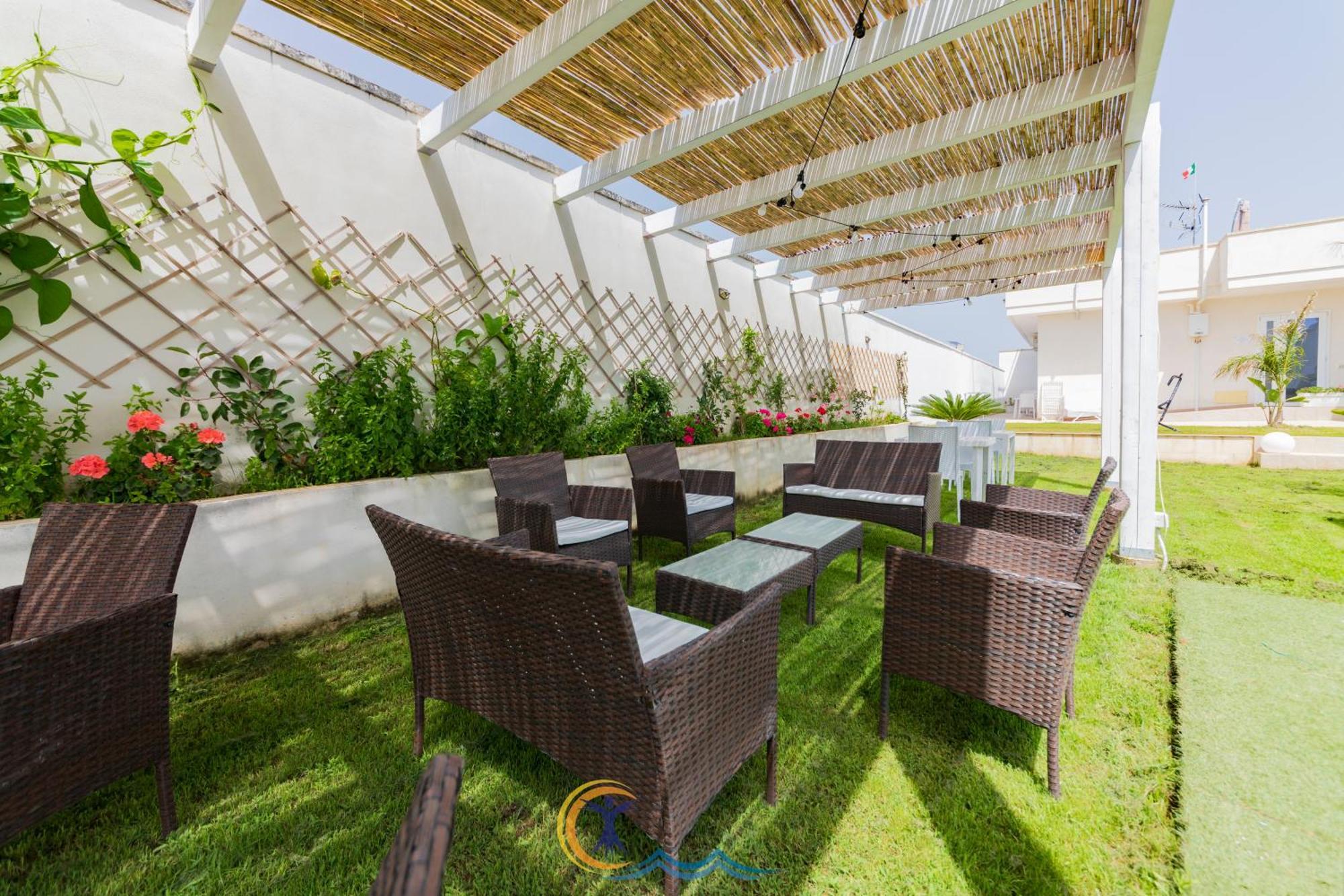 Villa Leonardo San Foca - Room, Pool & Restaurant Ngoại thất bức ảnh