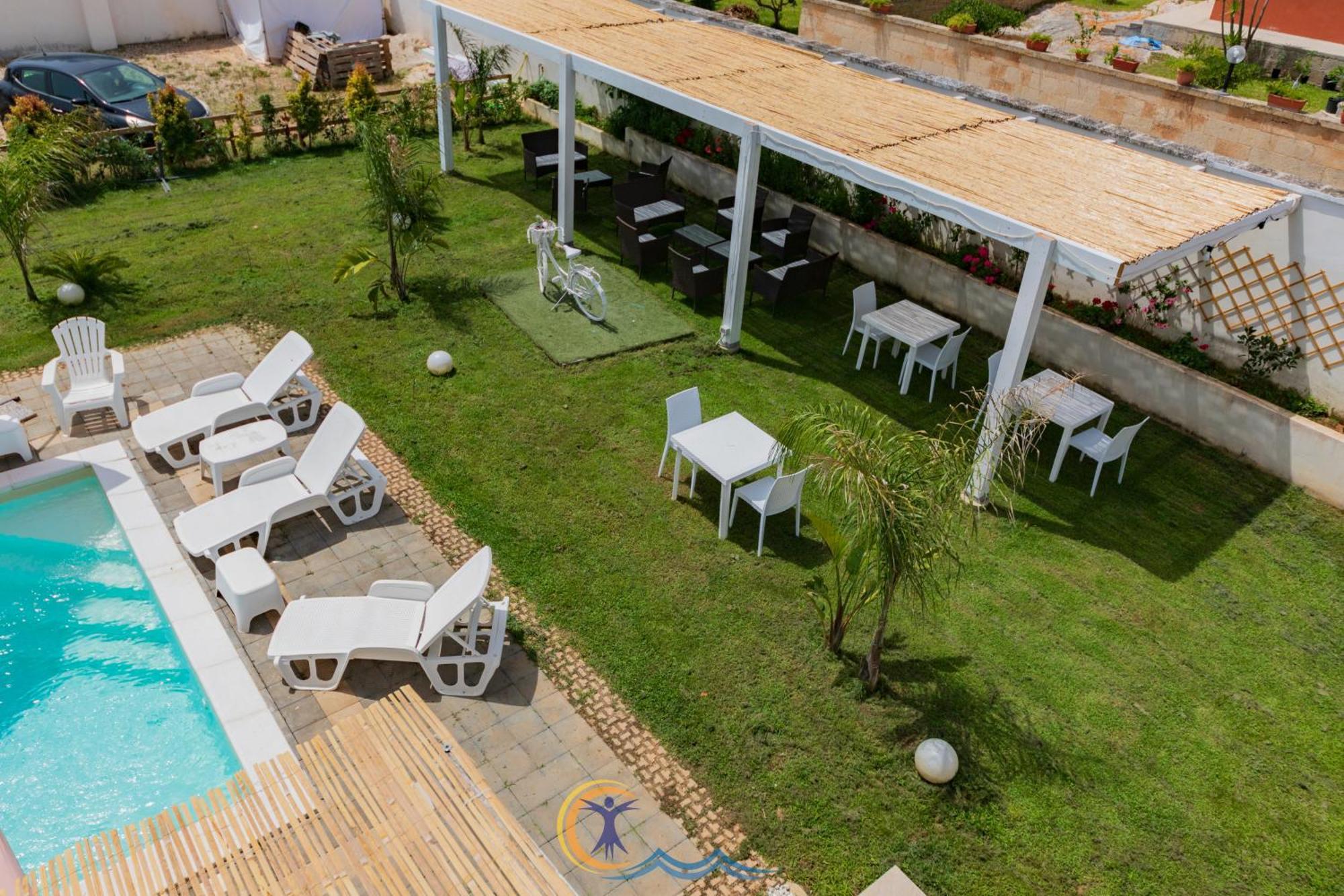 Villa Leonardo San Foca - Room, Pool & Restaurant Ngoại thất bức ảnh